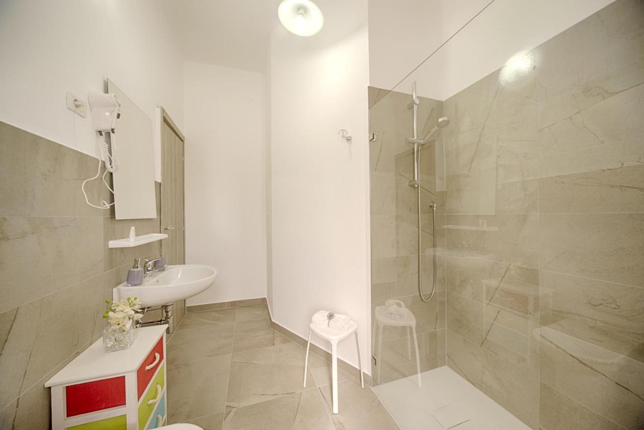 Casa Lucia Hotel ออลเบีย ภายนอก รูปภาพ